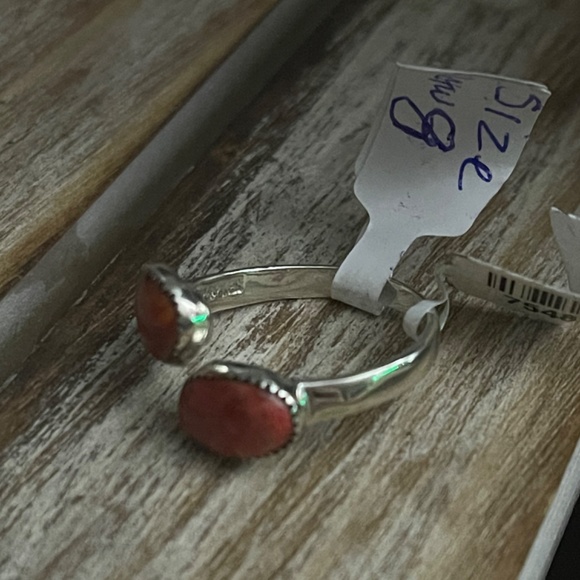 Santa Fe style plum coral ring - Picture 2 of 3